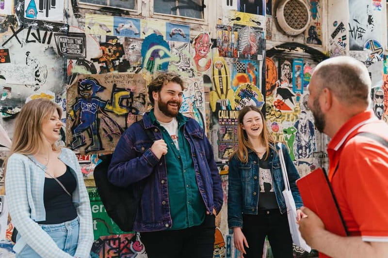 London: East End Instagrammable Street Art & Graffiti Tour - The art’otel and a changing public collection