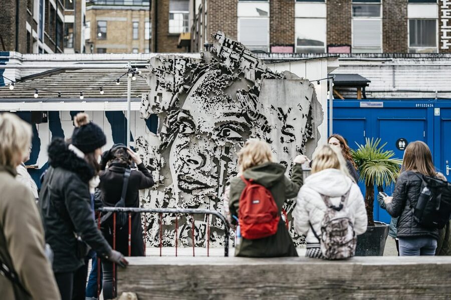 London: East End Street Art Tour and Spray Painting Workshop - The 45-minute workshop in Whitechapel