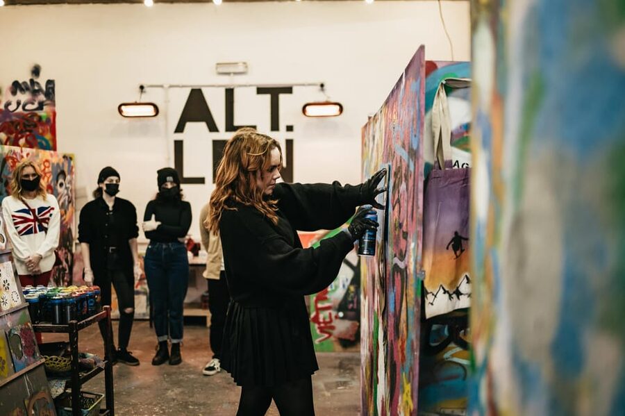 London: East End Street Art Tour and Spray Painting Workshop - Who should book this experience?