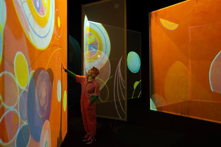 London: Entry Ticket to Frameless Immersive Art Experience - The café, shop, and service details