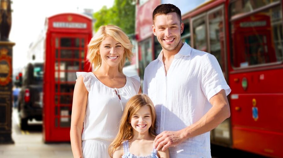 London Family-Friendly Walking Tour with Fun Activities - St. James’s Park adds a welcome pause