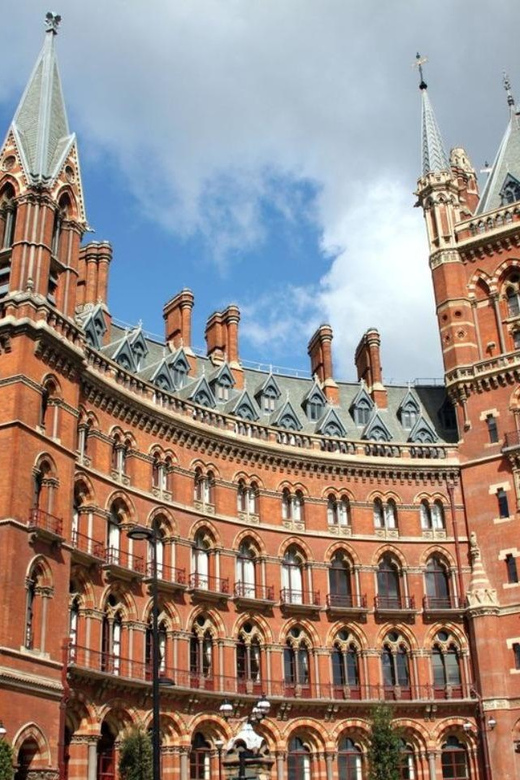 London: Family Harry Potter Movie Locations Tour (Private) - Cecil Court and Goodwins Court: small streets with Potter atmosphere
