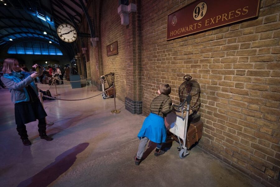 London: Family Harry Potter Movie Locations Tour (Private) - Palace Theatre and Leicester Square