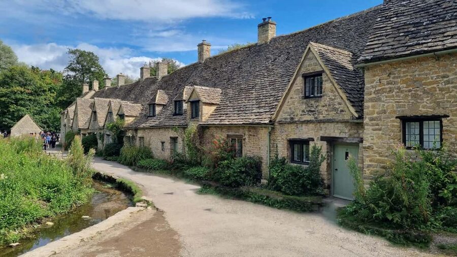 London: Full Day Cotswolds Tour with Shakespeare's Stratford - Why this route works from London