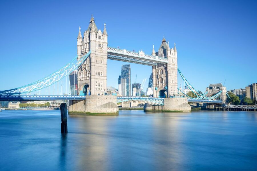 London: Full-Day Sightseeing Bus Tour with River Cruise - St. Paul’s Cathedral and Wren’s great interior