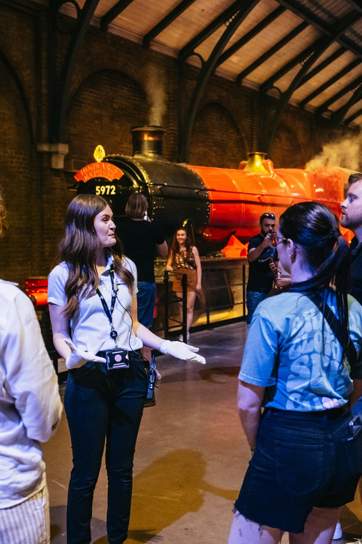 London: Fully-Guided Making of Harry Potter Tour - Timed entry and the first walk through the sets