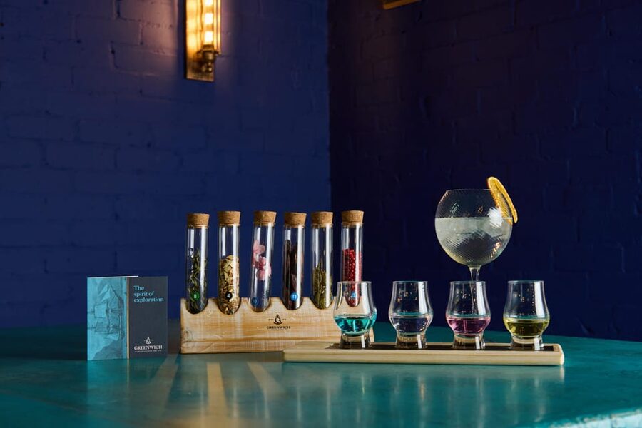 London: Gin Tasting & Masterclass - Starting with a Greenwich Gin and Tonic