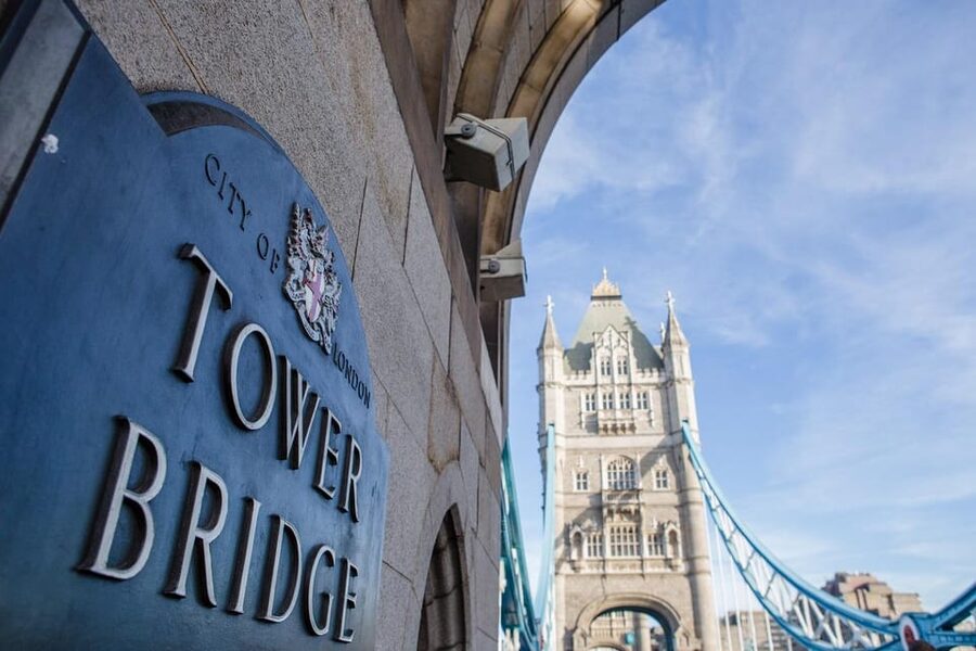 London: Go City Explorer Pass® - Tickets for 2-7 Attractions - Bus tours and the Thames: useful, but not always quick