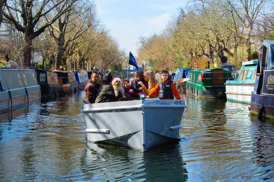 London: GoBoat Rental for Regent's Canal & Paddington Basin - A quiet new way to see London