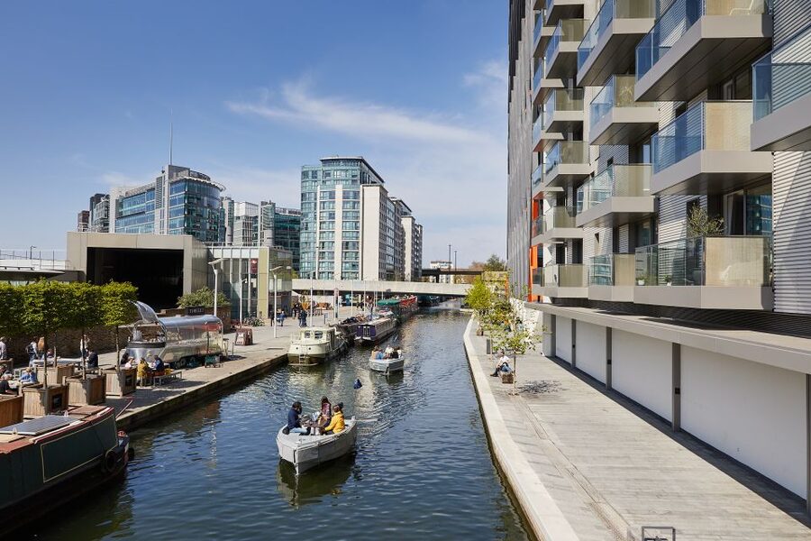 London: GoBoat Rental for Regent's Canal & Paddington Basin - Rain, cold, and other practical concerns