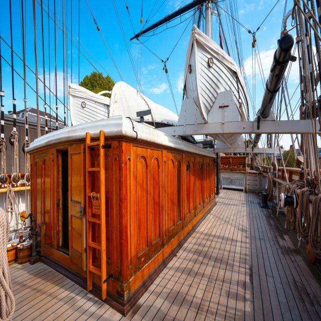 London: Greenwich Highlights Private Tour and Thames Cruise - The Royal Observatory and the practical value of timed entry