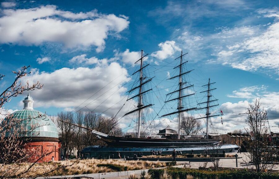 London: Greenwich Highlights Private Tour and Thames Cruise - Queen’s House and the National Maritime Museum