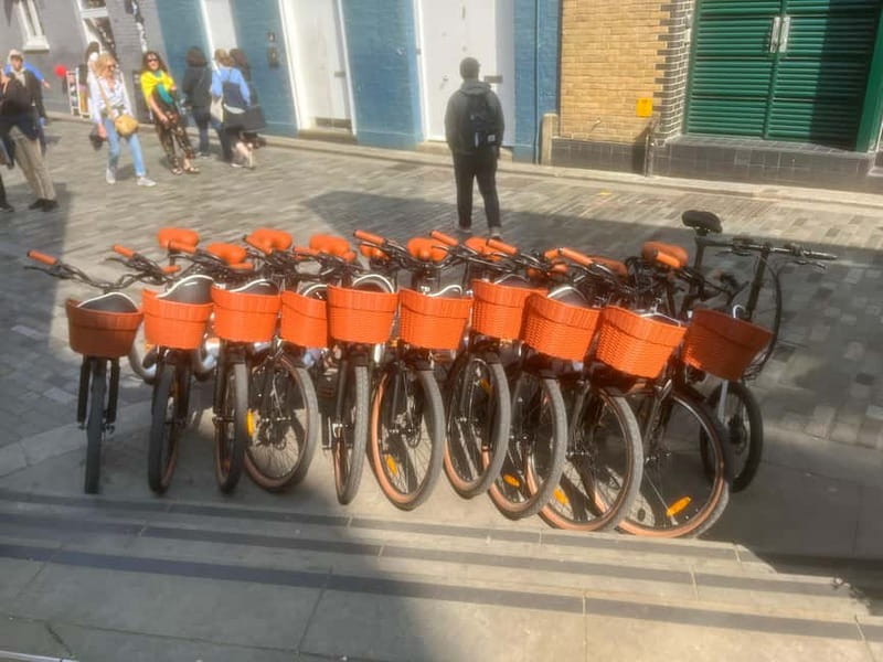 London: Guided E-bike Tour - Westminster Bridge and the Southbank view
