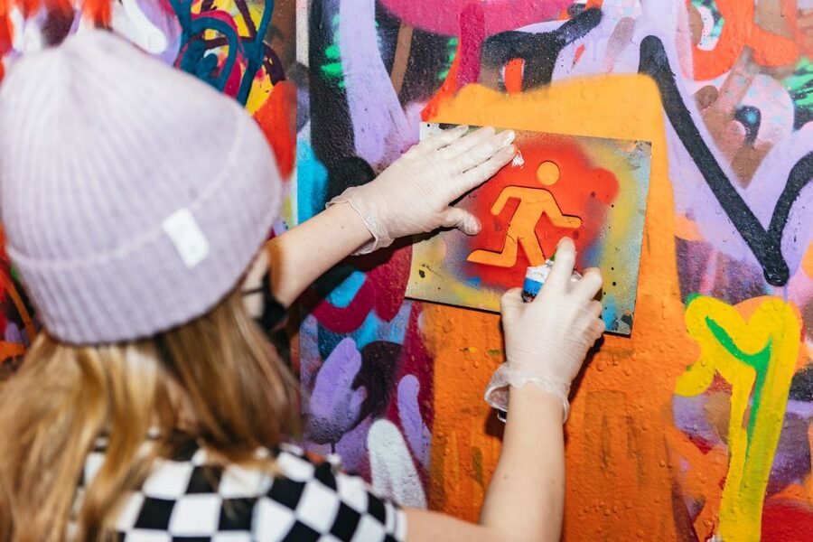 London: Half-Day Street Art Tour and Workshop - The refreshment break and change of pace