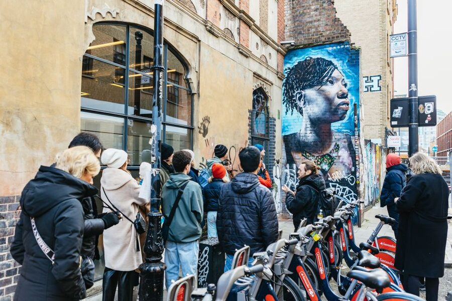 London: Half-Day Street Art Tour and Workshop - Making a stencil from your own image