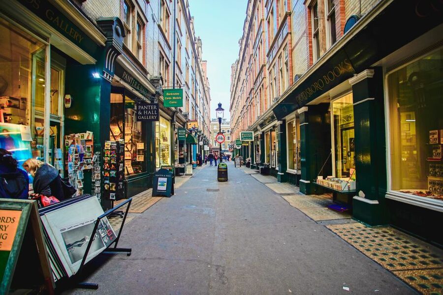 London: Harry Potter Movies Walking Tour (Kids Go Free) - Starting at King’s Cross and Platform 9 ¾