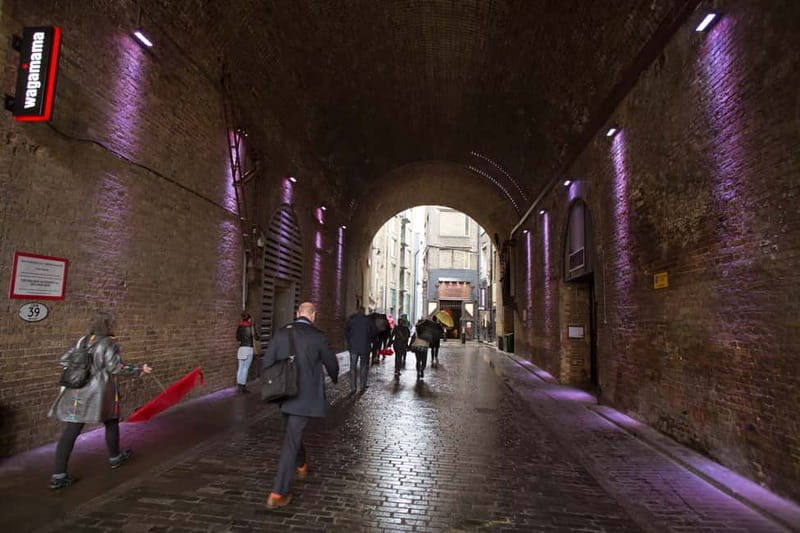 London: Harry Potter Small Group Walking Tour - Borough Market, Leadenhall Market, and Monument