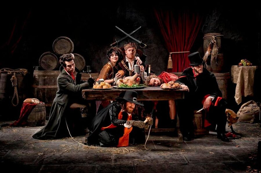 London: Harry Potter Tour & The London Dungeons Tour - From Cecil Court to Goodwin’s Court