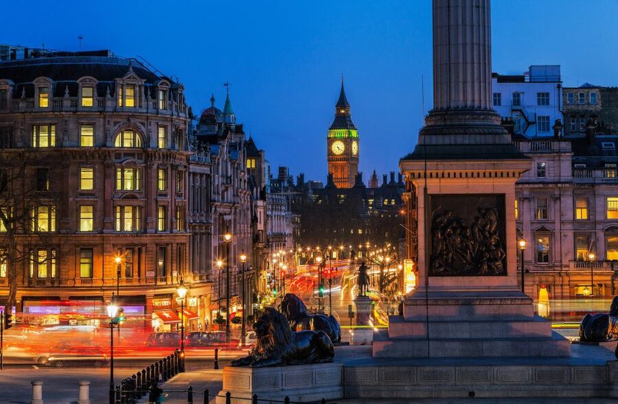 London: Harry Potter Walking Tour and River Thames Cruise - Tube rides, House of Spells, and the Palace Theatre