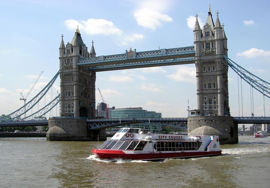London: Harry Potter Walking Tour and Tower of London Entry - Practical tips for a smoother day