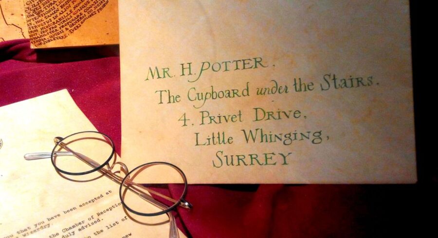 London: Harry Potter Walking Tour with Platform 9 3/4 - Trafalgar Square and the films’ biggest public moments