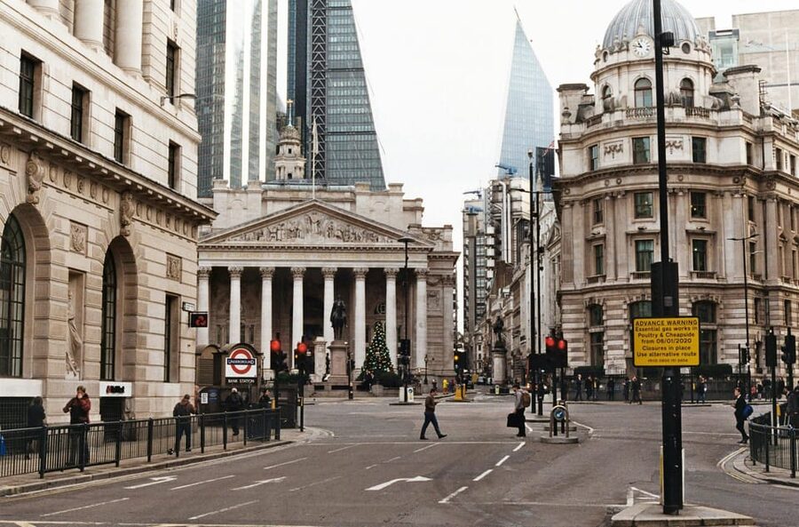 London: Hidden Secrets Of The City Guided Walking Tour - Spitalfields Market and a pause for food