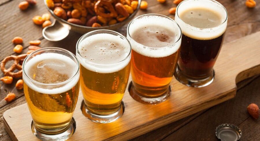 London: Historic London Pub Walking Tour - The 800-year-old pub and guaranteed seating