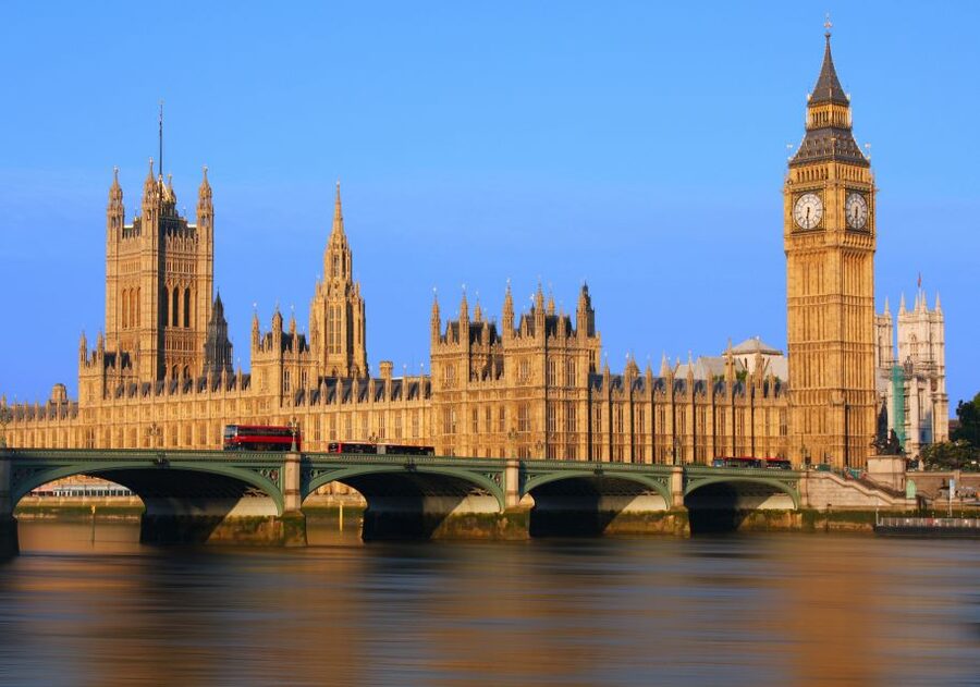 London In One Day Private tour with separate Tour Guide - Crossing into the City of London