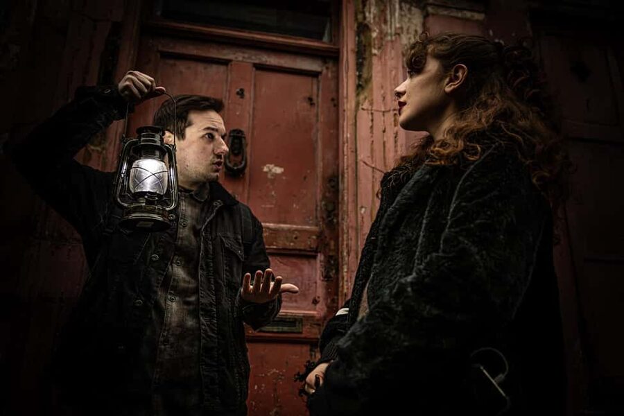 London: Jack the Ripper Interactive Tour in Whitechapel - Starting at St Mary’s Whitechapel Church Memorial