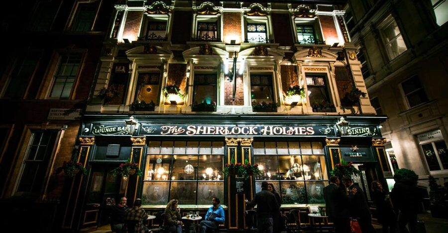 London: Jack The Ripper Tour with Ripper-ologist - The storytelling: history, evidence, and atmosphere
