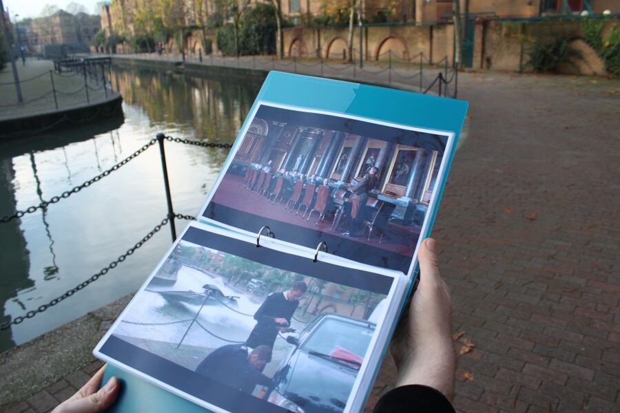 London: James Bond Filming Locations Bus Tour - What the guide adds to the three-hour route