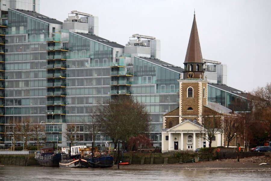 London: Kew to Westminster River Thames Cruise - Why the small boat changes the experience