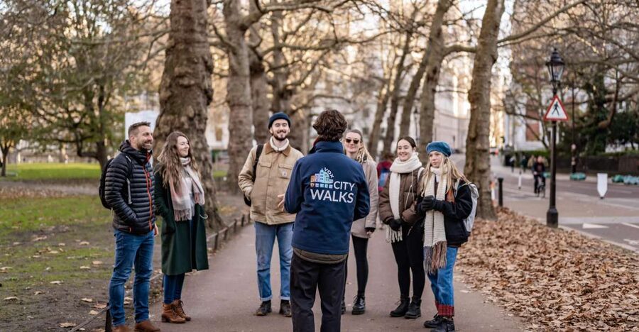 London: Landmarks Walking Tour & Harry Potter Walking Tour - What the Guides Add