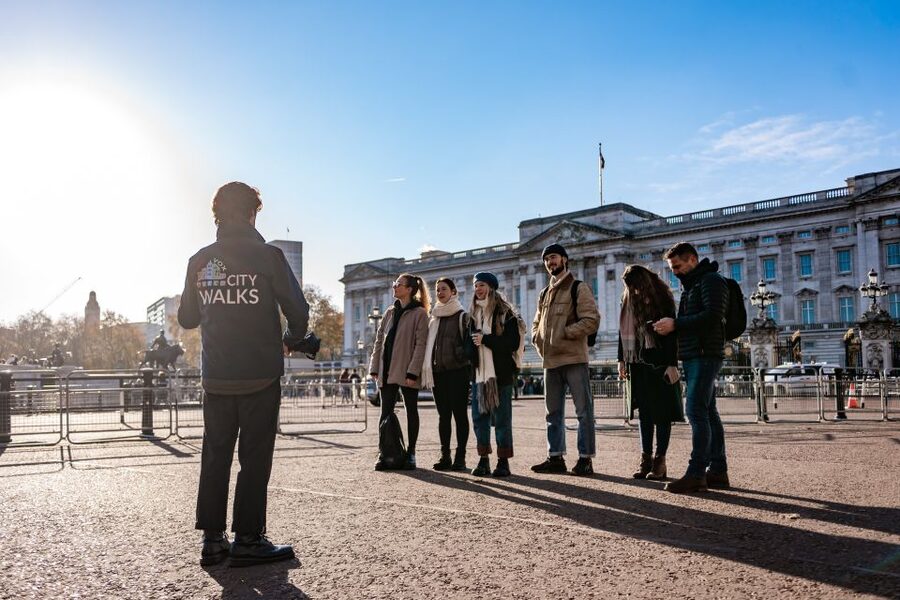 London: Landmarks Walking Tour & Harry Potter Walking Tour - Westminster, Big Ben, and the Seat of Power