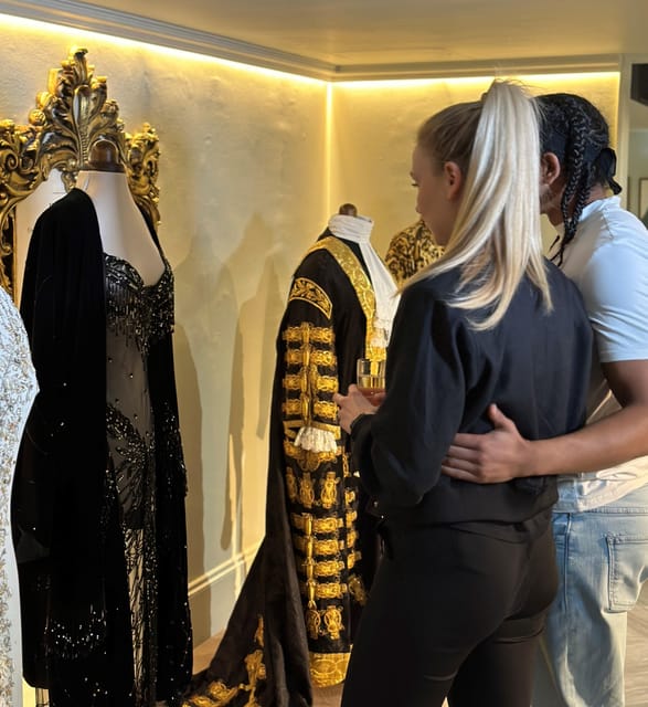 London: Madame Tussauds Fast Track Entry & Champagne Bar - Who gets the best value