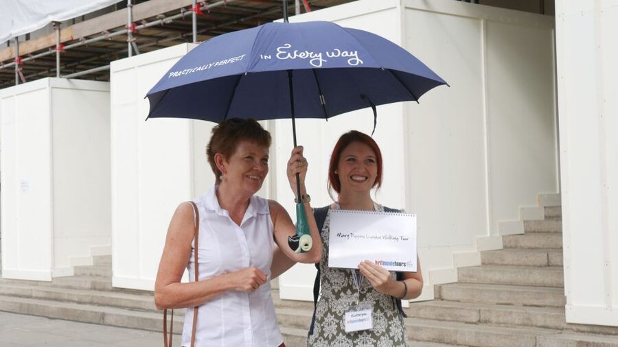London: Mary Poppins Walking Tour - St Paul’s Cathedral and the City streets