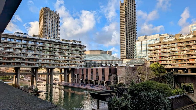 London: Modern Architecture & Building Guided Walking Tour - The Walkie Talkie and views across the City