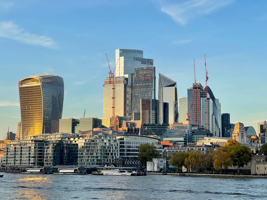 London: Modern Architecture & Building Guided Walking Tour - Lloyd’s Building and the Leadenhall Building