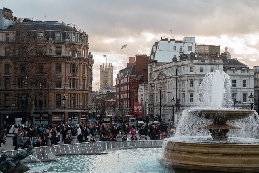 London Must-See 3 Hours Walking Tour - St. James’s Palace and the Tudor connection