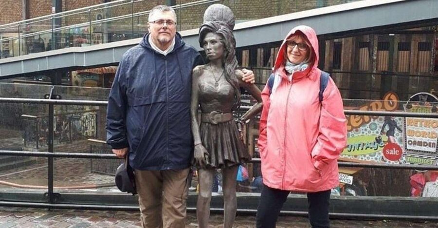 London Must-See Attractions Walking Tour with a Guide - The guide makes the difference