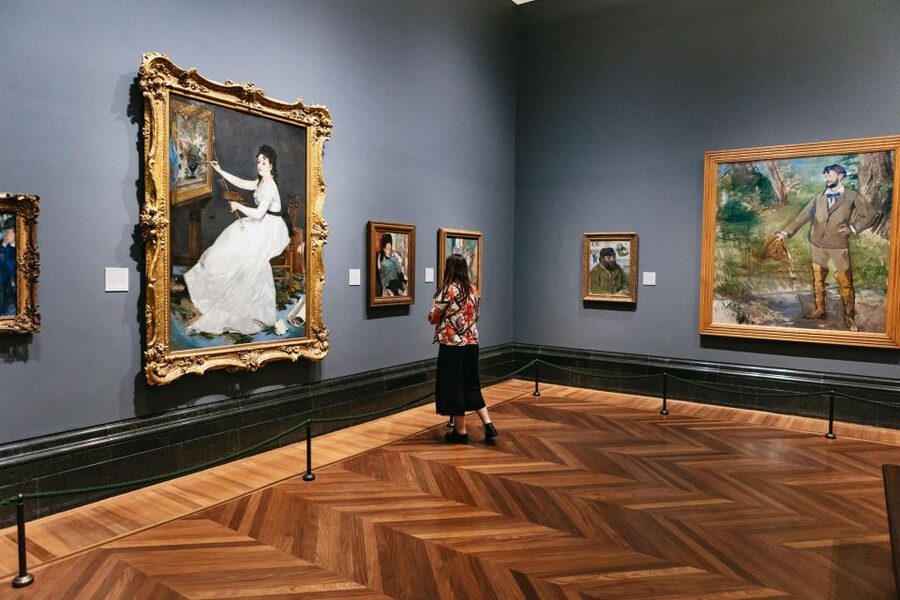 London: National Gallery Guided Tour with Art Expert Guide - Why the headsets make a difference