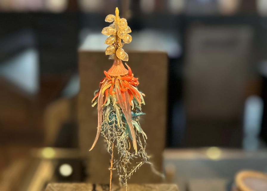 London: Natural History Museum Private Guided Tour - Fossils, minerals, and precious stones