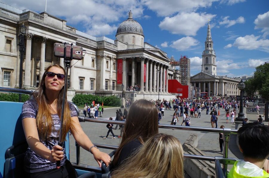 London: Panoramic Open-Top Bus Tour - Who should book this London bus tour?