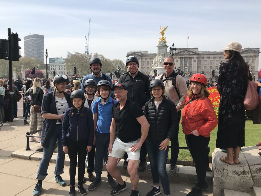 London: Parks and Palaces Guided Morning Bike Tour - Weather, comfort, and the small-group advantage