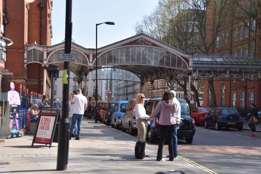 London: Private Beatles Taxi Tour - Is the $357 price fair?
