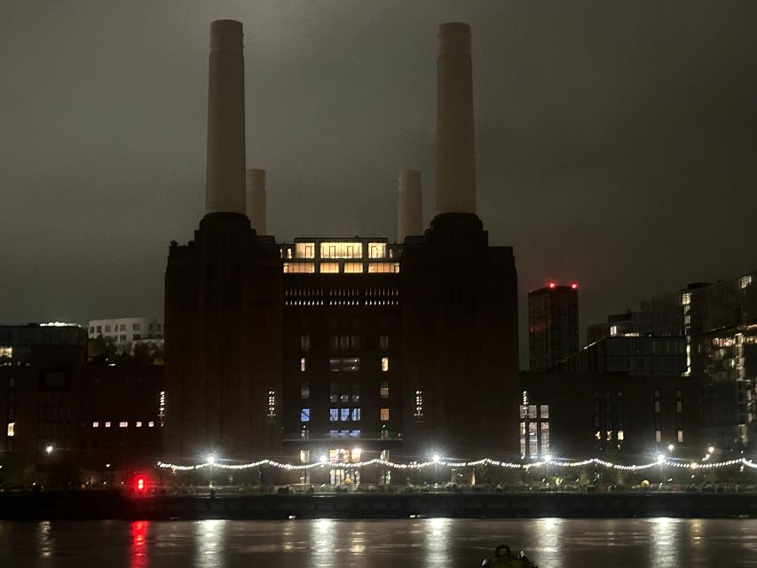 London: Private Black Cab Night Tour with Hotel Pick Up - Crossing to Tower Bridge and the City