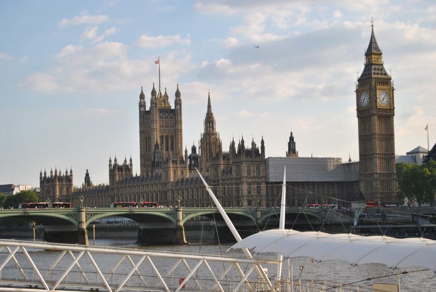 London: Private Chauffeur-Driven Sightseeing Tour - Riverside London beyond the main stops