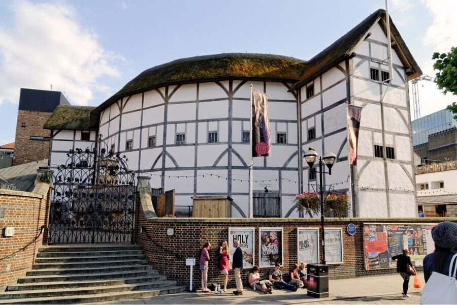 London: Private City Kickstart Walking Tour - Covent Garden, the natural finish