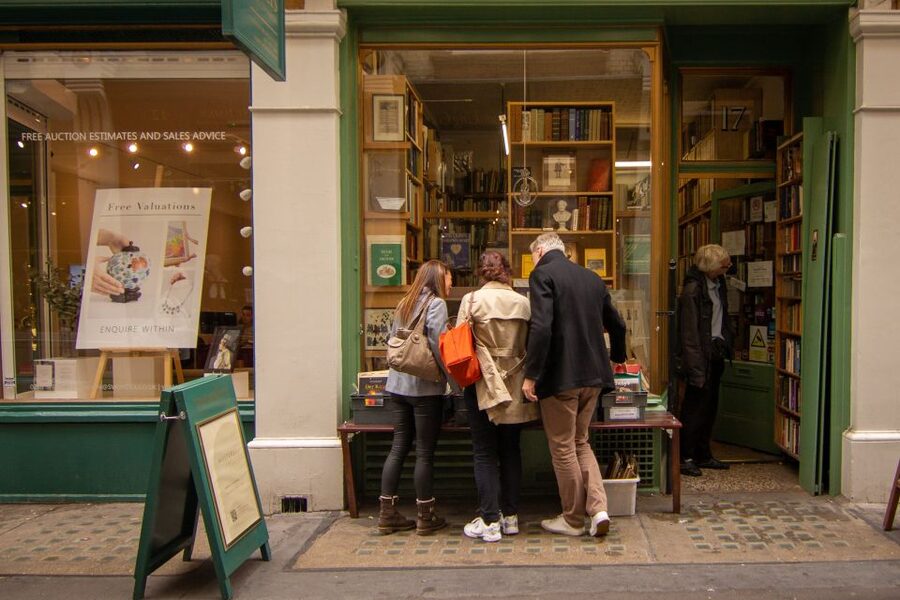 London: Private Personalized Tour with a Local Host - What seven hours adds to the day