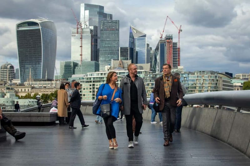 London: Private & Personalized Tour with a Local Insider - Famous London sights, if they are on your list
